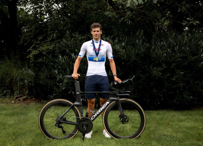 Portretfoto Alec Segaert, 2024